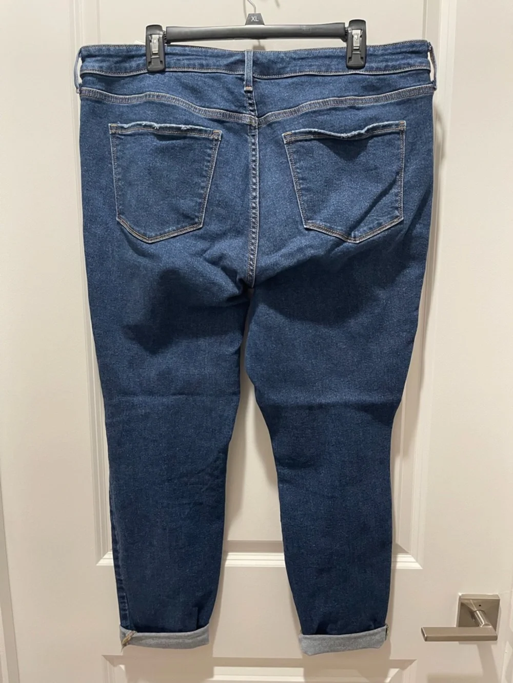 Old Navy Mid-Rise Rockstar Super Skinny Jeans - Picture 2 of 4